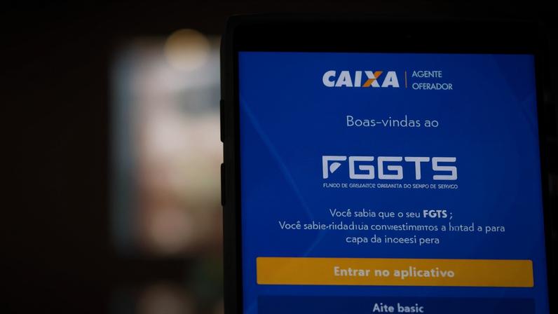 Caixa Econômica Federal inicia a liberação do saldo retido no Fundo de Garantia do Tempo de Serviço FGTS por meio do saque-aniversário