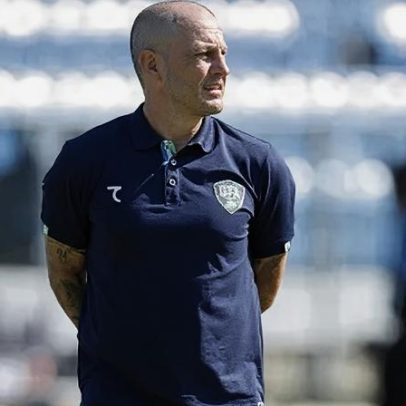 Campeão mundial Cannavaro critica a cobertura de revista sobre Uzbequistão