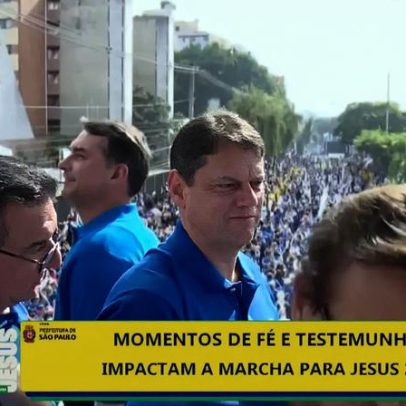 Flávio em marcha evangélica e fala de guerra espiritual contra o governo