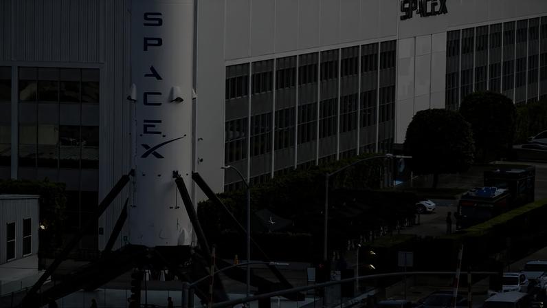 Instalações da SpaceX em Hawthorne, Califórnia. Fotógrafo: Ethan Swope/Bloomberg