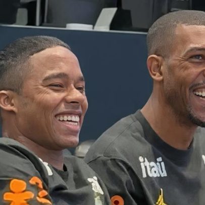 Endrick vira repórter na coletiva da seleção e diverte Igor Thiago