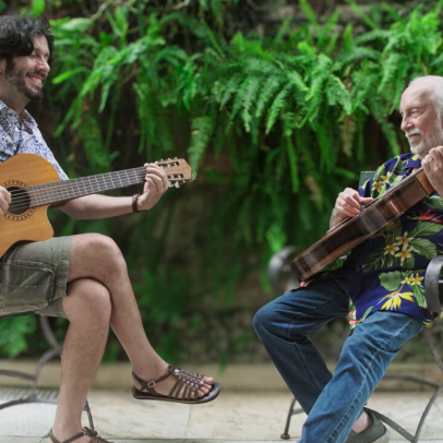 Muca lança álbum "Beleza" com Roberto Menescal em show no Beco das Garrafas