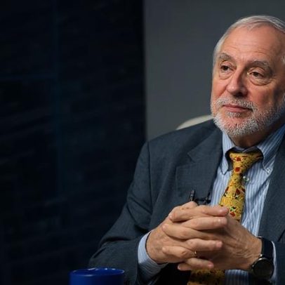 Diplomacia brasileira enfrenta teste em mundo fragmentado, diz embaixador