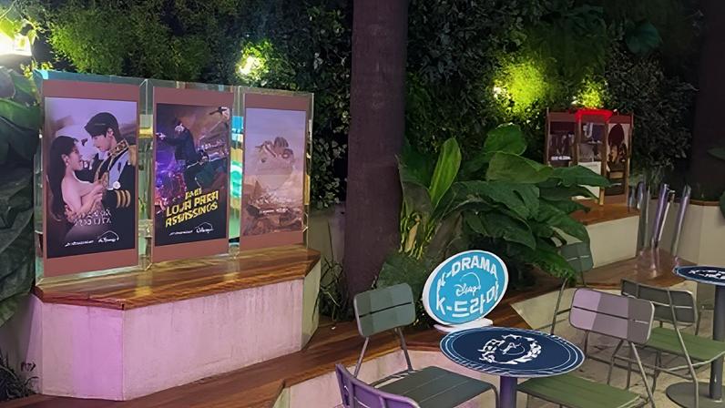 Café é decorado com inspiração em universo dos K- dramas