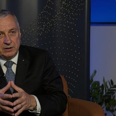 UE discute piso de preço e reservas de minerais críticos com Brasil