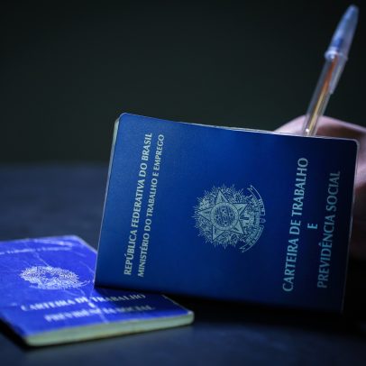 Flexibilizar ou reduzir a jornada de trabalho — qual caminho