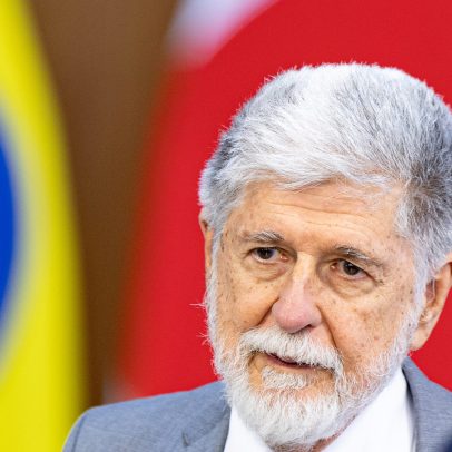 Protecionismo está sempre à espreita, diz Amorim sobre tarifas