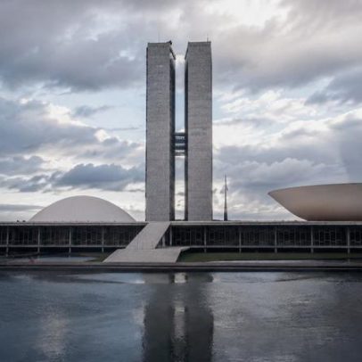 Senado avança em pautas bilionárias como aposentadoria especial e piso médico