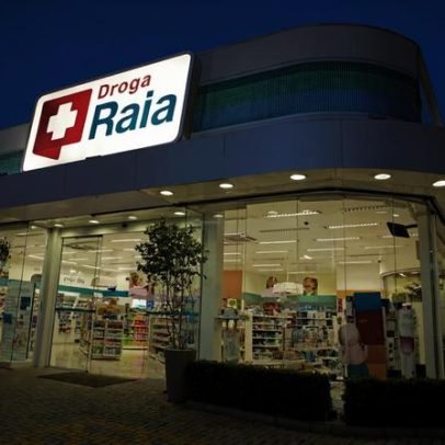 Raia Drogasil sobe, mas analista aponta tendência de queda
