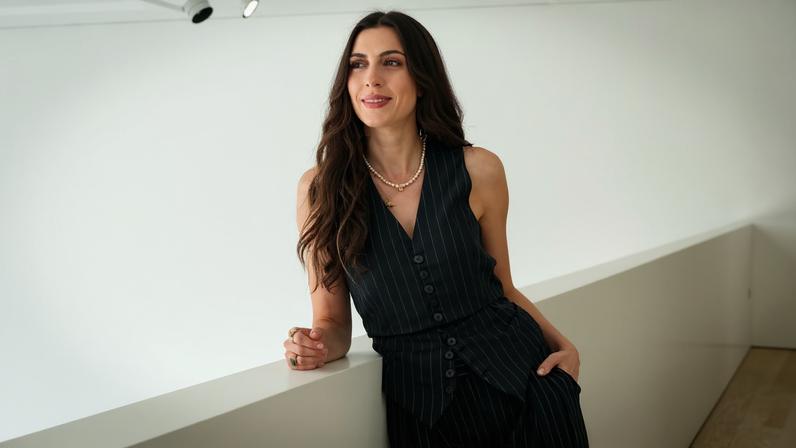 Anne Hathaway grávida: fortuna estimada em R$ 440 milhões