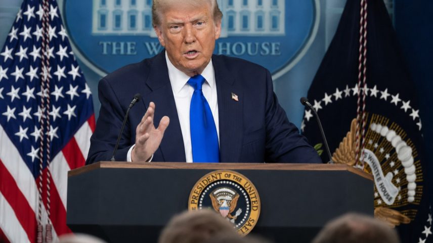 Trump atuou para evitar expansão do conflito entre Israel e Hezbollah