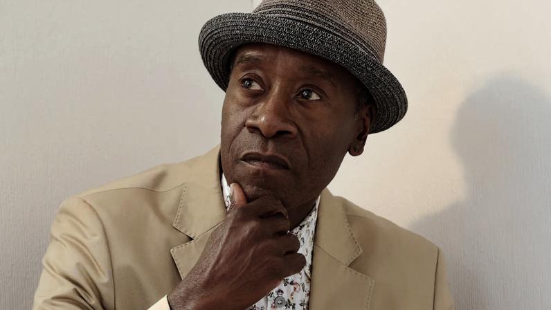 Don Cheadle fala sobre criatividade, legado e estreia na Broadway em Proof