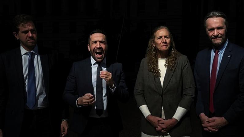 Comitiva formada por Pedro Campos (PSB-PE), André Janones (Rede-MG), Jandira Feghali (PCdoB-RJ) e Pedro Uczai (PT-SC) | Reprodução
