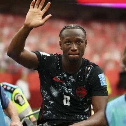 Koné agradece apoio nas redes e se despede da Copa após fratura na perna