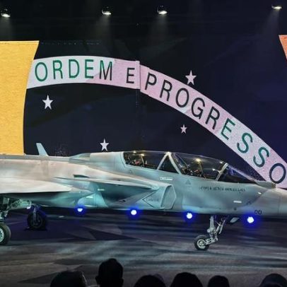 Gripen F da Saab fortalece programa de transferência tecnológica ao Brasil