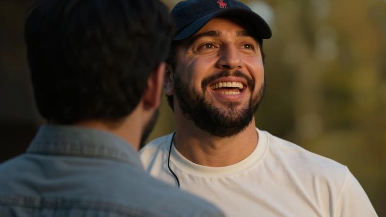 Nattan surge com a bebê; Rafa comenta sobre possível separação