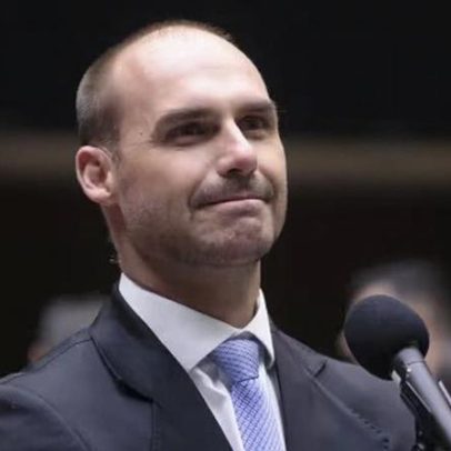 Moraes encaminha ação que pode condenar Eduardo Bolsonaro por coação