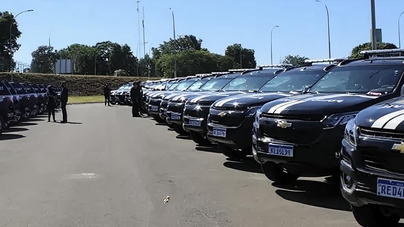 Viaturas da Polícia Civil do DF