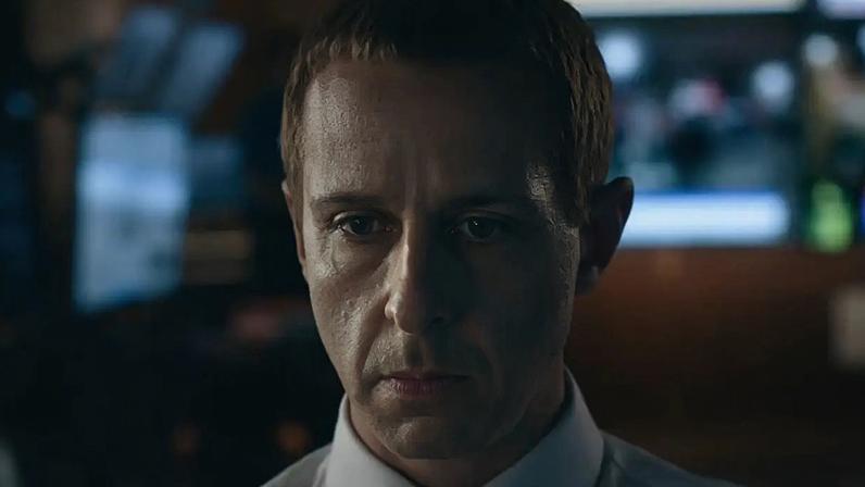 Jeremy Strong em 'The Social Reckoning' (Sony Pictures/Reprodução)