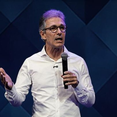 Zema afirma não exigir estudo de mulheres no Bolsa Família
