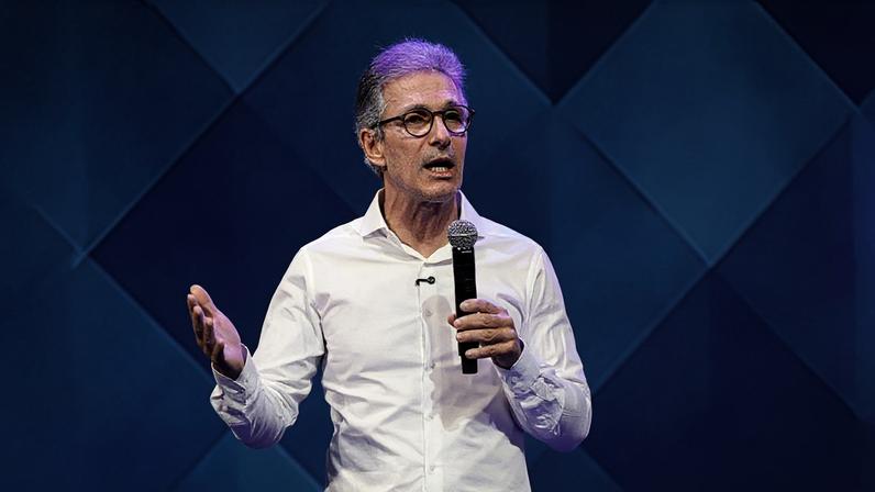 Romeu Zema participou do evento "A Indústria na Agenda dos Presidenciáveis", promovido pela CNI, com prés-candidatos ao Palácio do Planalto, no Centro de Convenções Ulisses Guimarães, em Brasília