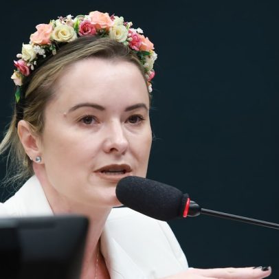 Eduardo Bolsonaro defende Júlia Zanatta como vice na chapa de Flávio