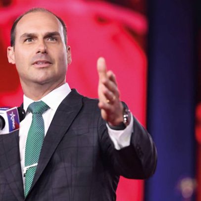 Zelle, o 'Pix americano' defendido por Eduardo Bolsonaro