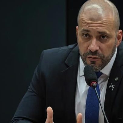 Moraes ajusta tornozeleira de Daniel Silveira para evitar alarmes em feriados