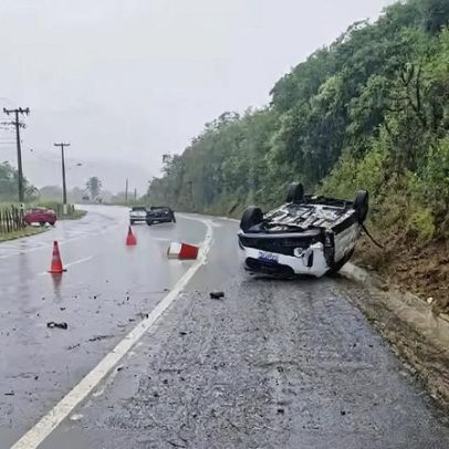 Motorista sem cinto morre após capotagem na BR-230 em Riachão do Bacamarte