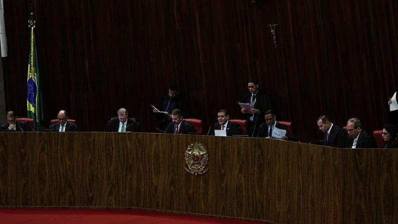 Sessão plenária do Tribunal Superior Eleitoral
