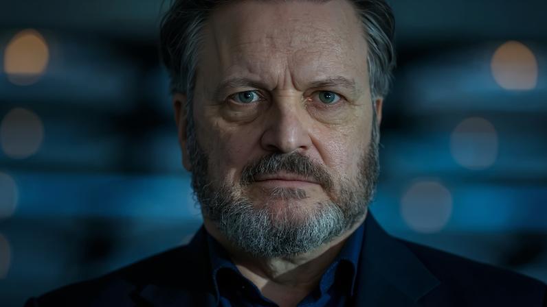 ET de Varginha foi levado aos EUA, afirma Steven Spielberg, diretor de Dia D