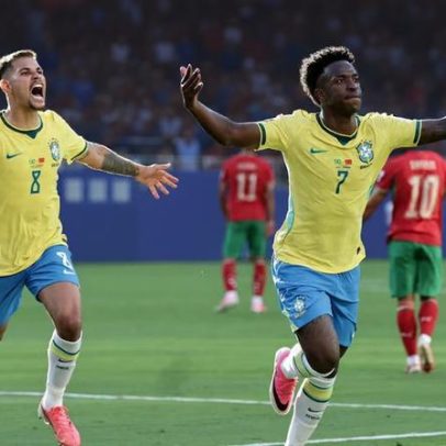 Vini Jr admite atuação ruim, reclama do campo e projeta futuro da seleção