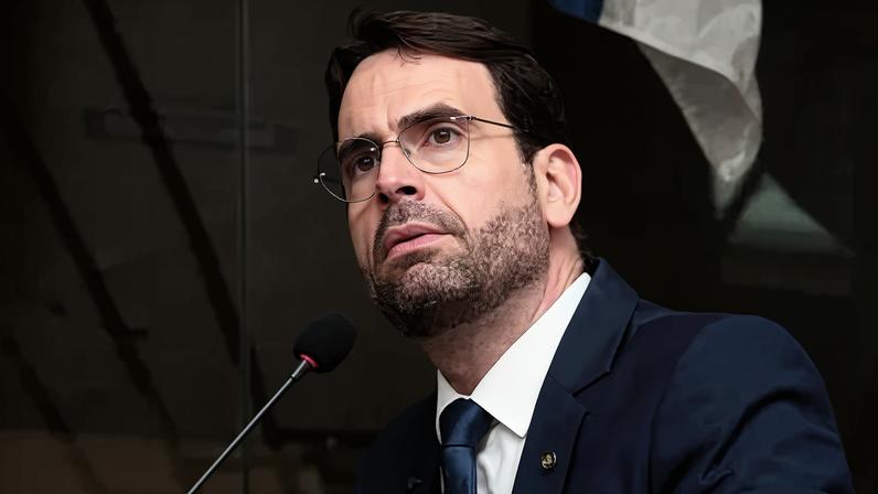 O vereador do Recife Eduardo Moura (Novo)
