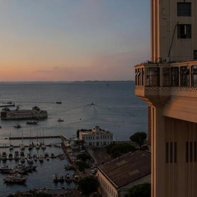 Torre de 72 metros, inaugurada em 1873, liga Cidade Alta e Baixa em Salvador