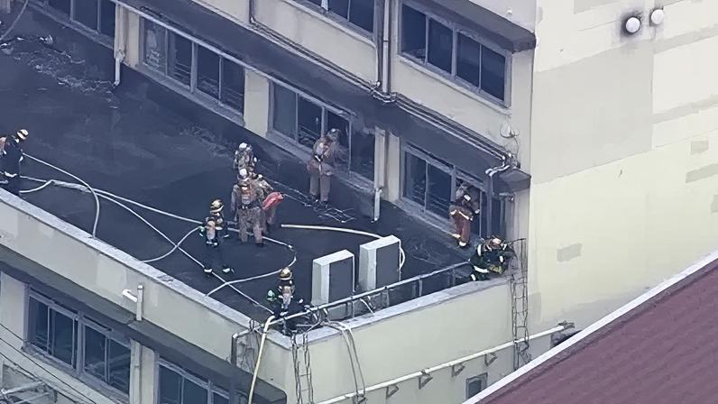 Escola primária de Tóquio é esvaziada após incêndio