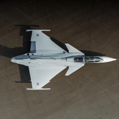 Brasil negocia compra de 20 Gripen da Saab e pode ampliar frota para 56