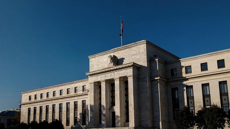 Fed mantém juros dos EUA entre 3,50% e 3,75% em decisão unânime