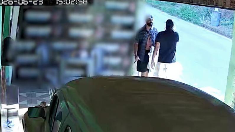 A Polícia Civil investiga as circunstâncias dos crimes e também da morte do suspeito