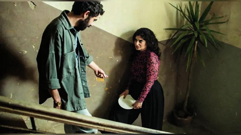 PREDESTINADOS - Nino e Yasmina: o amor que resiste em tempos de guerra (Pandora Filmes/.)