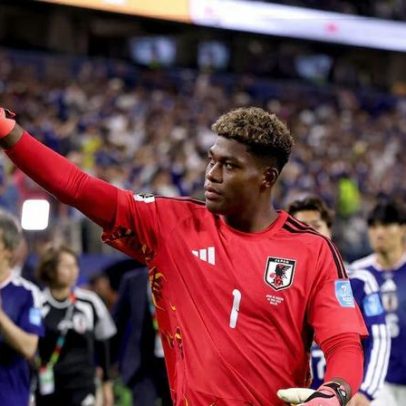 Zion Suzuki: aposta do Japão contra o Brasil e primeiro goleiro negro da seleção