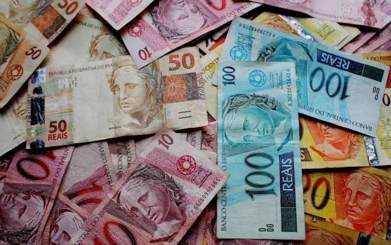 Tesouro direto: prefixados e IPCA+ recuam nesta sexta