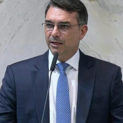 Flávio diz que, se ofendeu Michelle, pediu desculpas