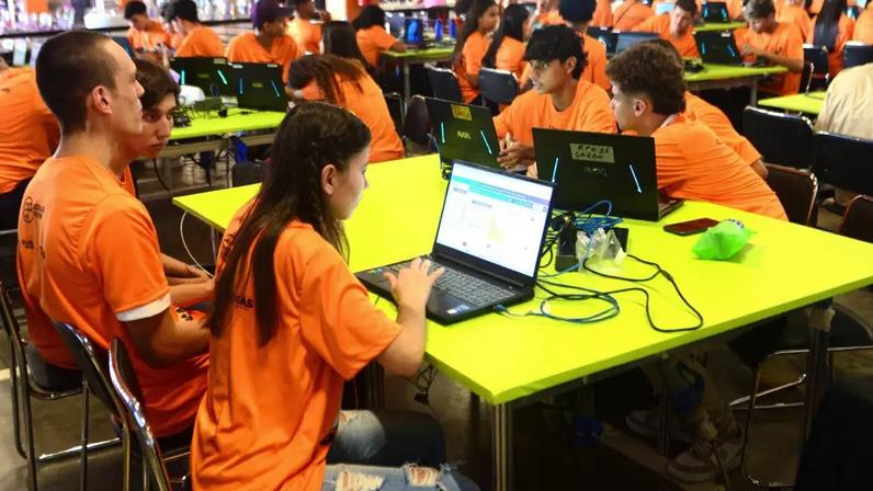 Centro de Excelência em Inteligência Artificial (André Bianchi/Secti/Divulgação)