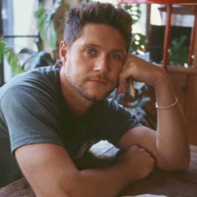 Niall Horan lança álbum inspirado em relacionamento e tributo a Liam Payne
