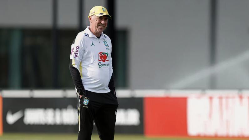 Ancelotti planeja mudanças na escalação para amistoso contra o Egito.