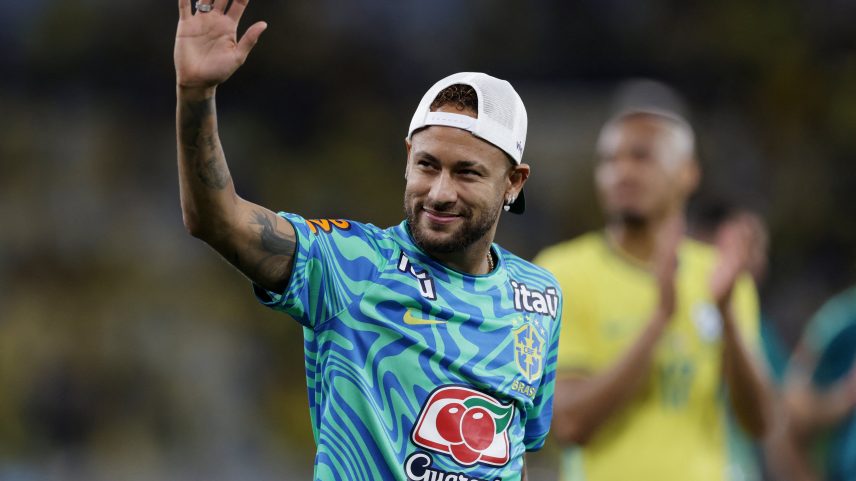 Neymar no Maracanã antes do jogo do Brasil contra o Panamá