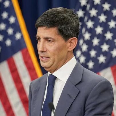 Fed, sob Warsh, prioriza inflação e derruba operação pró-ouro e bitcoin