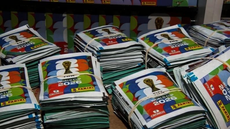 Pacote de figurinhas do álbum da Copa do Mundo 2026