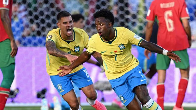Vini Jr. é elogiado por jornal espanhol após gol na estreia: ‘Parece ter encontrado a estabilidade’