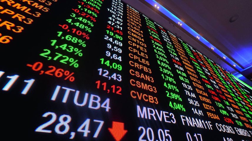 Painel mostra variações do Ibovespa, principal índice da B3